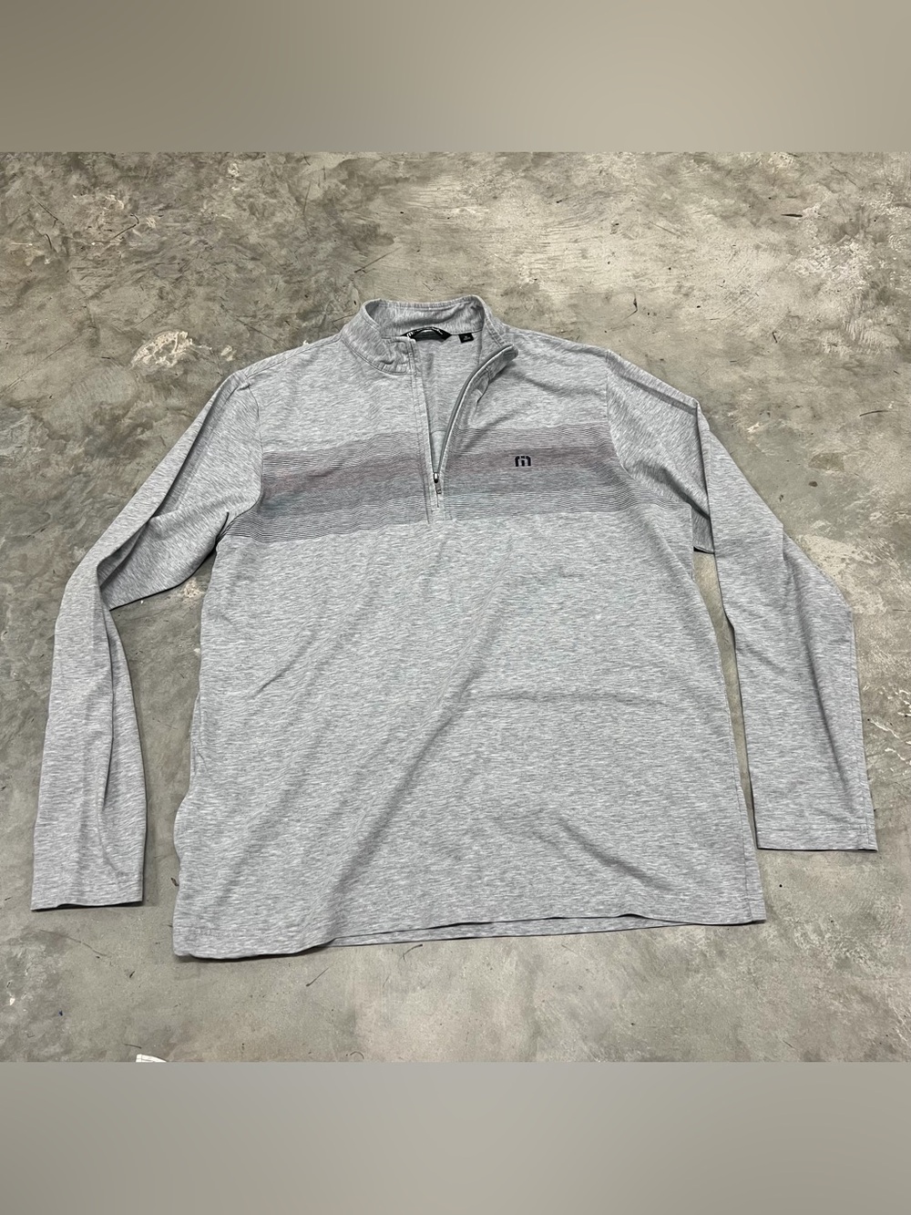 Travis Mathew 1/4 Zip Pullover Mens XL Gray Long Sleeve Lightweight Stretch Golf
